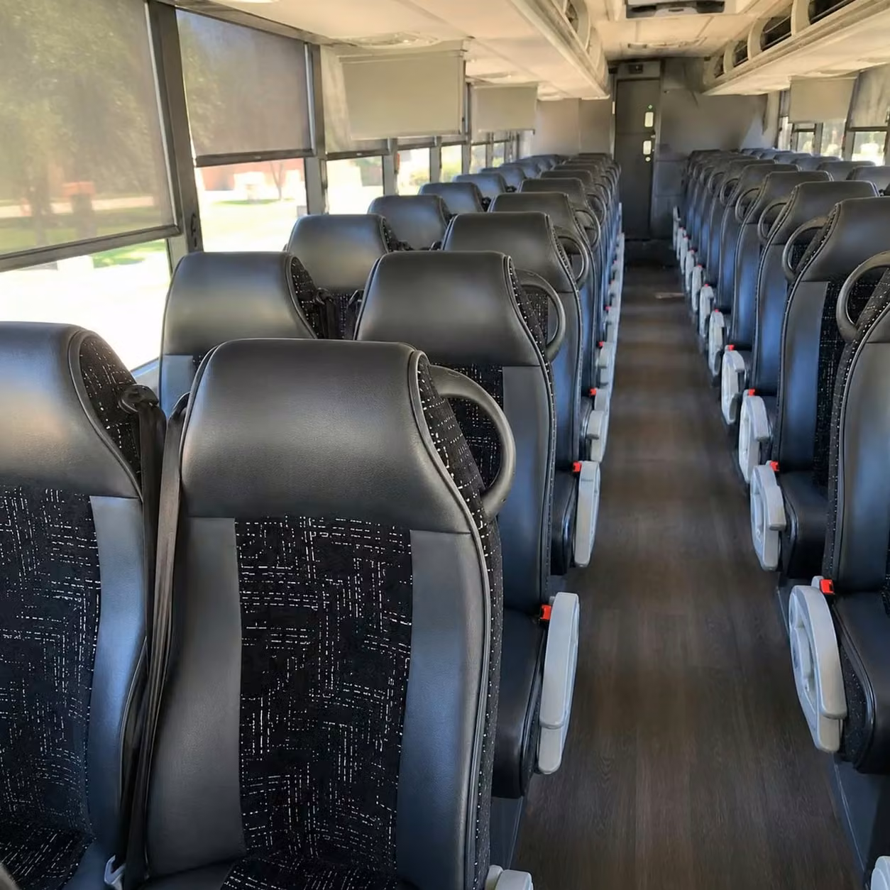 la porte charter bus prices