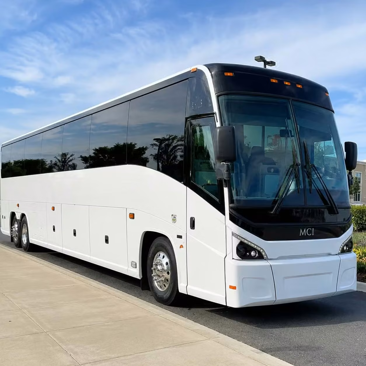 la porte charter buses for corporate retreats and team building outings