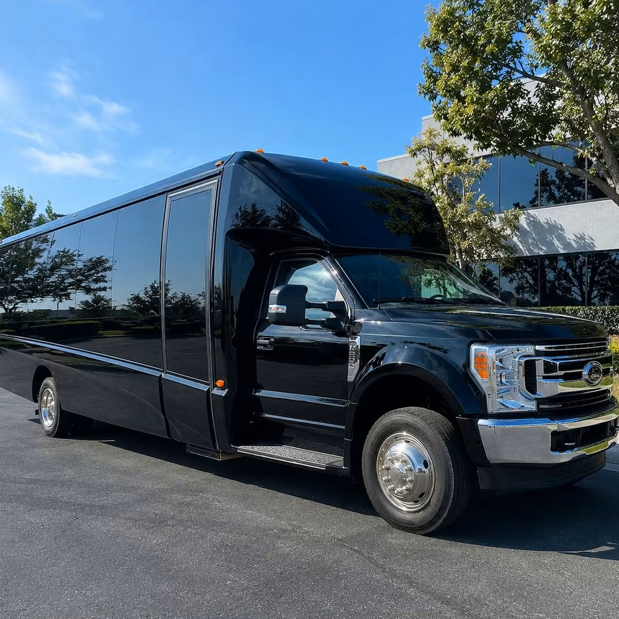 la porte hourly round trip and all night prom bus packages in la porte