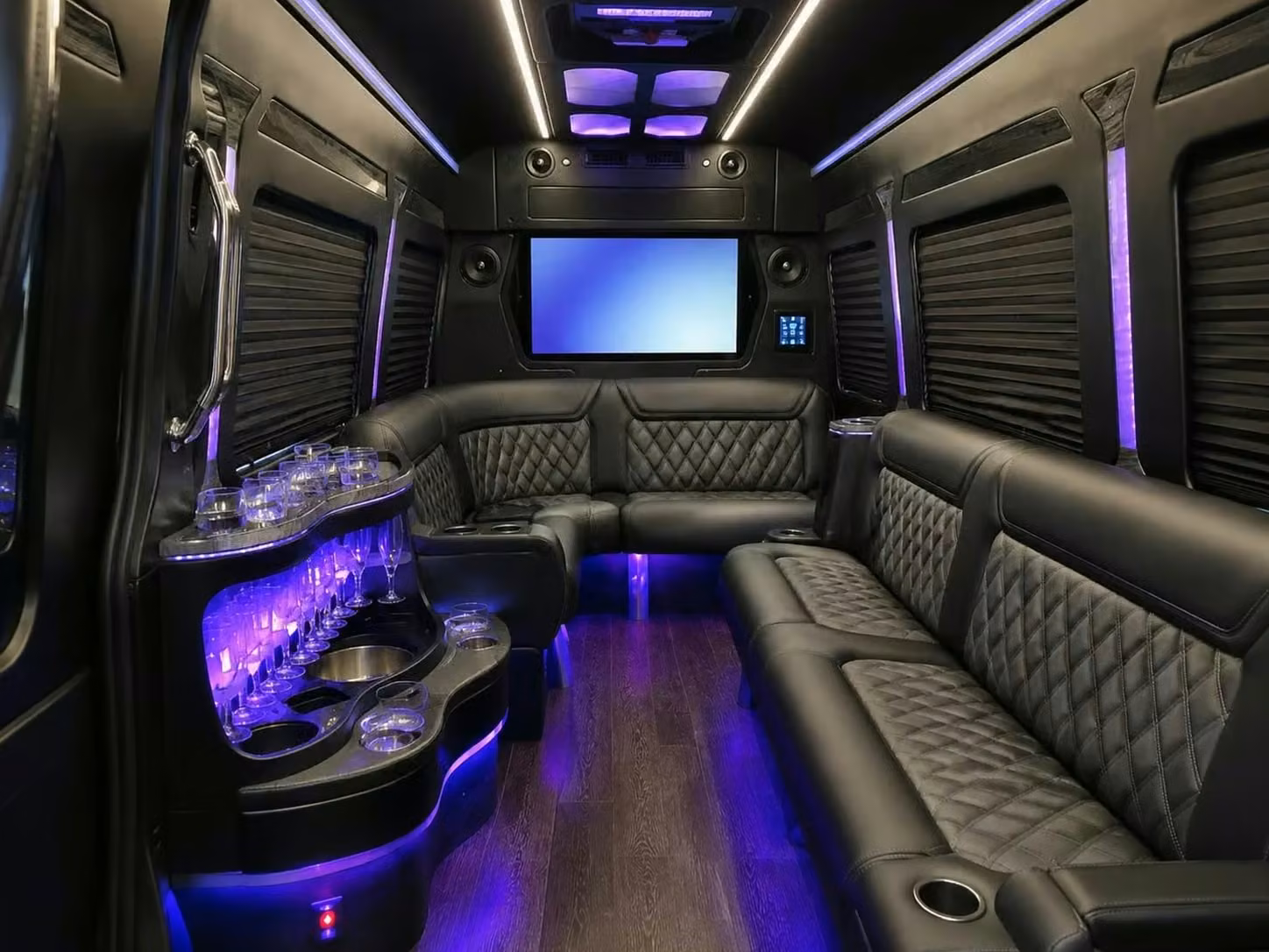 la porte party bus smart tvs